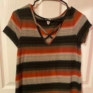 Olive & Oak Kenten Criss Cross Knit Tee - S